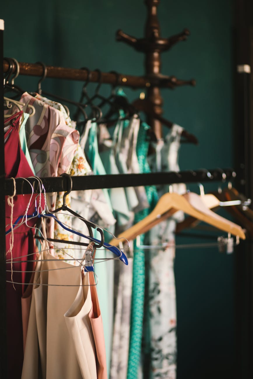 7 Steps To Organizing Your Closet